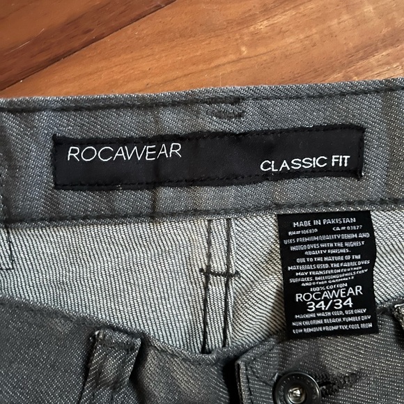 Rocawear Straight Leg Jeans - Picture 3 of 3